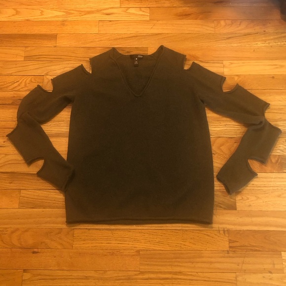 Aqua Sweaters - Aqua Olive green cashmere sweater w/ arm cutouts medium